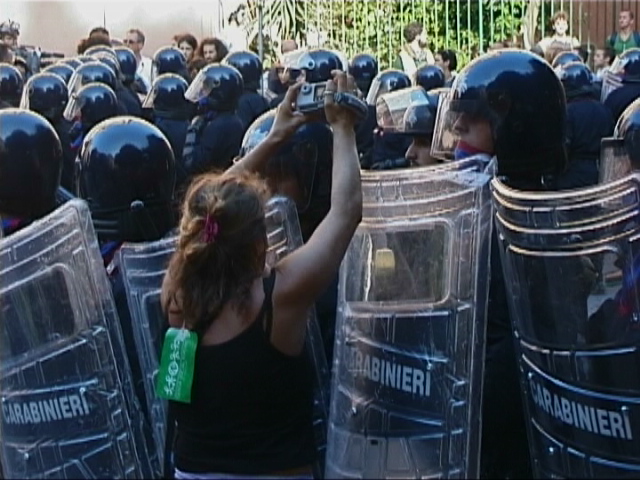 Memorie in movimento: Genova 2001